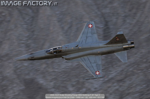 2009-10-07 Axalp Shooting Range 0692 Northrop F-5F Tiger II
